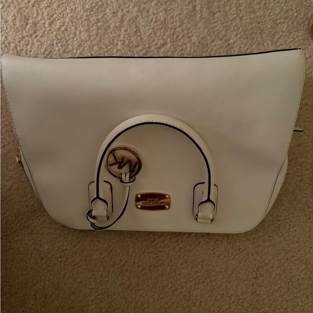Michael Kors White Shoulder Bag
